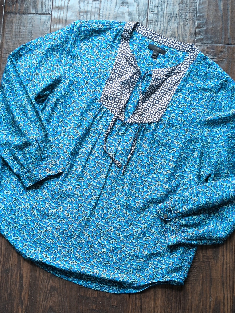 J. CREW I Lightweight Silk Blend Peasant Boho Top in Blue Flowerpatch Print, 12